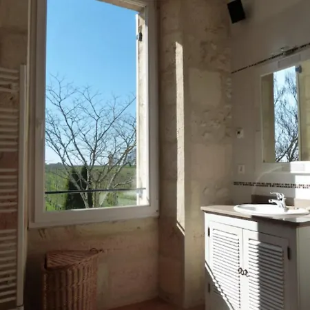 D'hotes De Charme Dans Un Vignoble Saint-Trojan