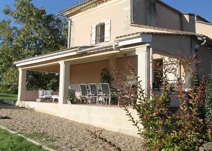Bed & Breakfast D'hotes De Charme Dans Un Vignoble 3*